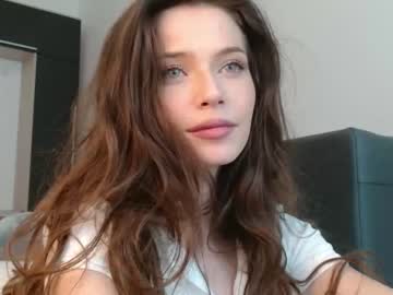 webcam girl isia_slay today image #2155656