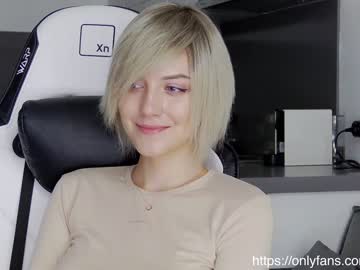 webcam girl sweet_tinker_bell today image #291802