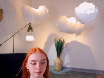 webcam girl lily_devi today image #2024492