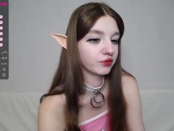 webcam girl shycinderella today image #3303386