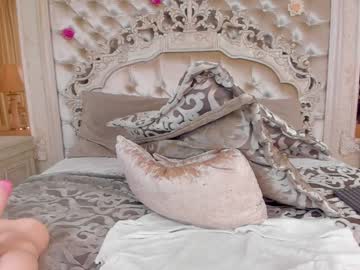 webcam girl shantallknowless today image #3499092