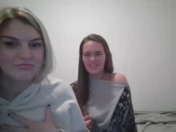 webcam couple thruppple today image #3280394