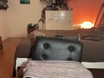 webcam girl tomboyskank today image #3817537