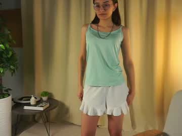 webcam girl a_moranna today image #4059247