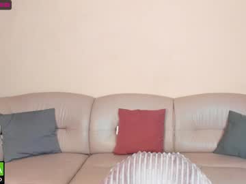 webcam girl vanessa_maes today image #3151523