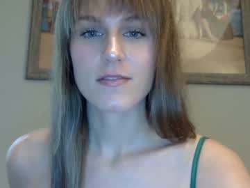 webcam girl veronicaisbackkk today image #3827940