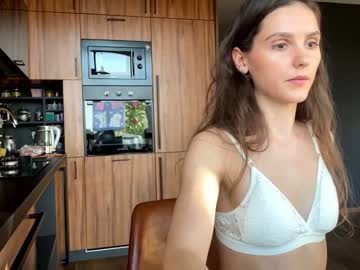 webcam girl fit_family today image #3382627