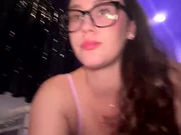 webcam girl kittybabyoxox today image #4047290