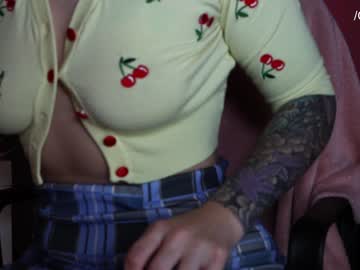 webcam girl oftenelle today image #241484