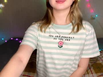 webcam couple cherry_moonn today image #2772965
