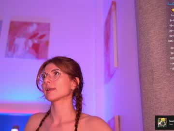 webcam girl sweetkira555 today image #2894243