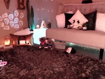 webcam girl aubrilee today image #1324949
