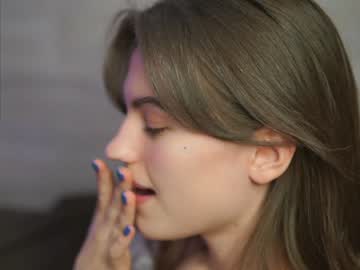 webcam girl hoolybunny today image #1194335
