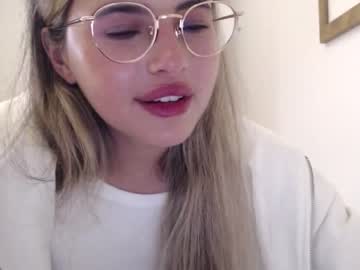 webcam girl playnofuckinggames today image #233355