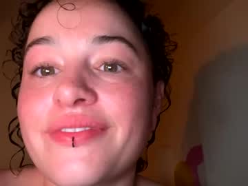 webcam girl meowingmilf today image #3967566