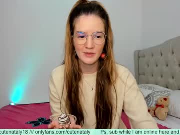 webcam girl cutenataly today image #1411599