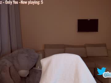 webcam girl hollyextra today image #1676339
